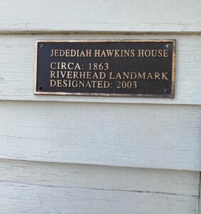 landmark sign at Jedediah Hawkins Inn